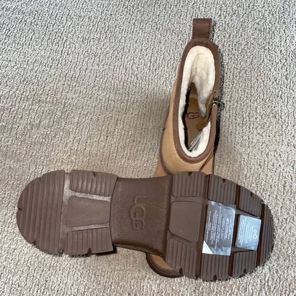 UGG Shoes - UGG Chocolate and Beige Ankle Boots